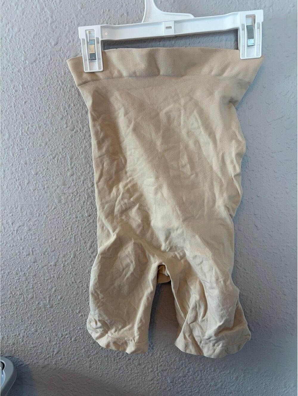 SKIMS beige shapewear shorts size XL. Look tiny but very stretchy